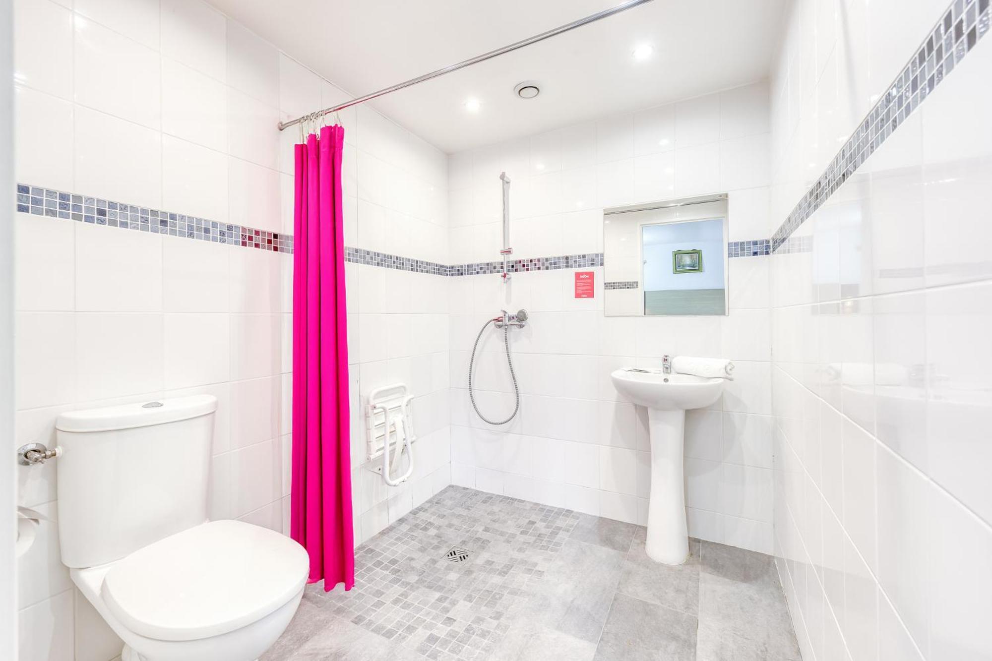 Fasthotel Roissy Cdg Sud - Claye Souilly Exterior foto